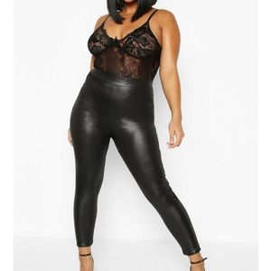Boohoo‎ PU High Waisted Legging Plus Size 28